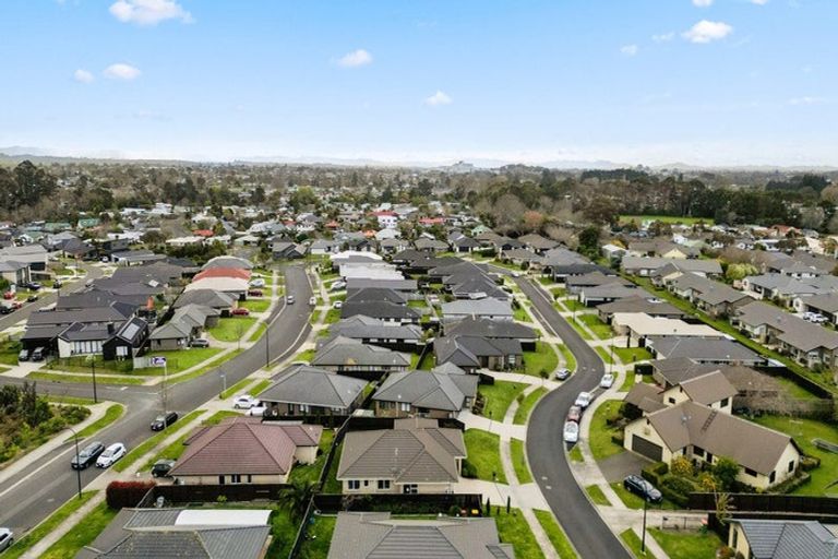 Photo of property in 22 Ladeira Place, Fitzroy, Hamilton, 3206