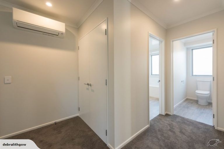 Photo of property in 18 Hart Road, Hauraki, Auckland, 0622