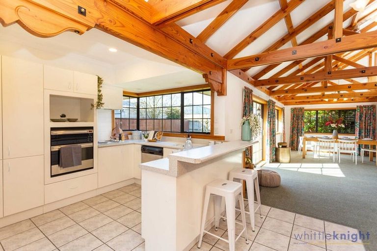 Photo of property in 2/28 Champion Street, Edgeware, Christchurch, 8013