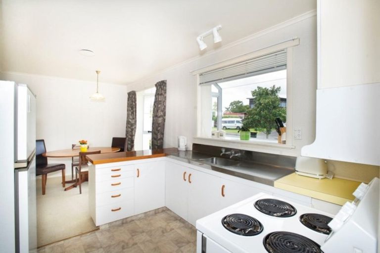 Photo of property in 16 Parkvale Road, Otumoetai, Tauranga, 3110