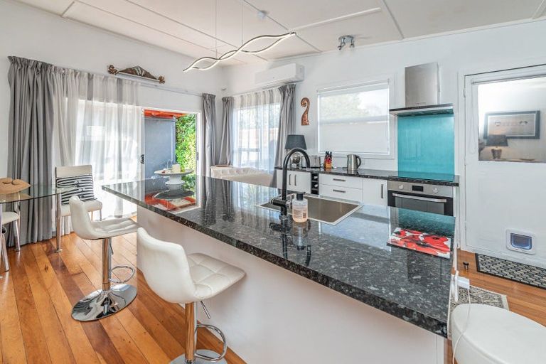 Photo of property in 55 Hakeke Street, Whanganui East, Whanganui, 4500