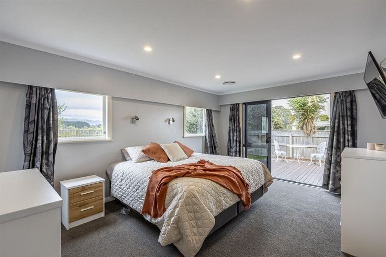 Photo of property in 16 Buick Crescent, Awapuni, Palmerston North, 4412