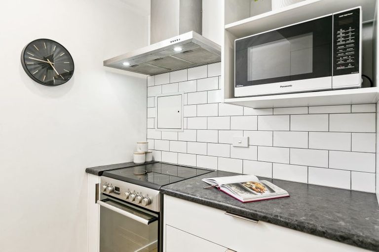 Photo of property in Quantum On Thorndon Quay, 6/163e Thorndon Quay, Pipitea, Wellington, 6011