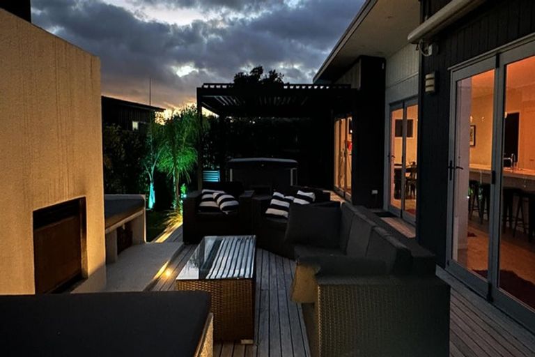 Photo of property in 106 Nikau Close, Matarangi, Whitianga, 3592