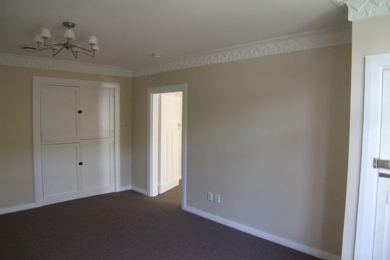 Photo of property in 268 Ohiro Road, Brooklyn, Wellington, 6021