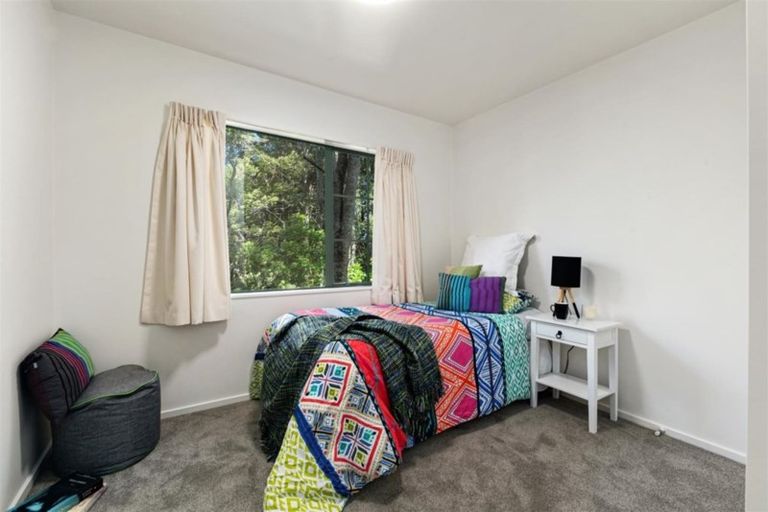 Photo of property in 42a Rangatira Road, Birkenhead, Auckland, 0626