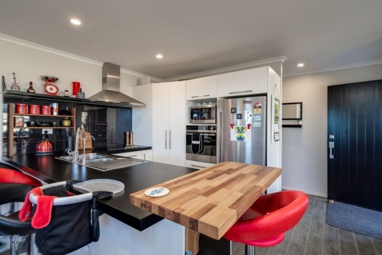 Photo of property in 8 Sirocco Place, Ohauiti, Tauranga, 3112