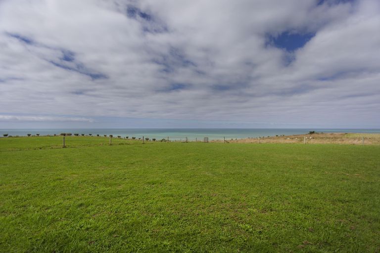 Photo of property in 53 Gardiners Road, Awamoa, Oamaru, 9495