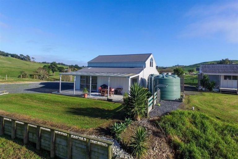 Photo of property in 12 Borrows Road, Wellsford, 0974