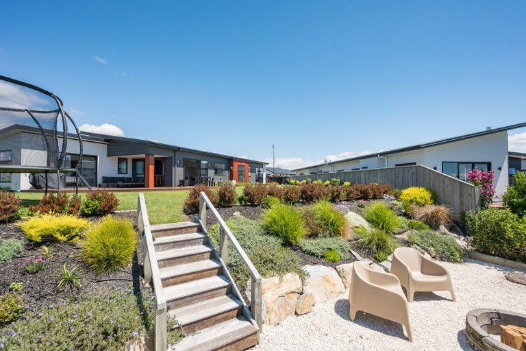 Photo of property in 68 Katania Heights, Brightwater, 7022