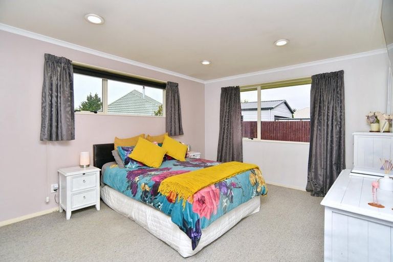 Photo of property in 43 Kensington Avenue, Rangiora, 7400