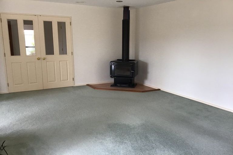 Photo of property in 17 Craig Place, Bridge Hill, Alexandra, 9320