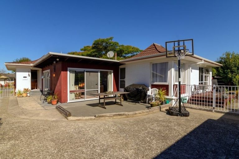 Photo of property in 4 Kamahi Place, Pukehangi, Rotorua, 3015