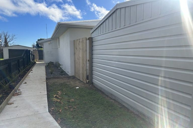 Photo of property in 651a Featherston Street, Roslyn, Palmerston North, 4414