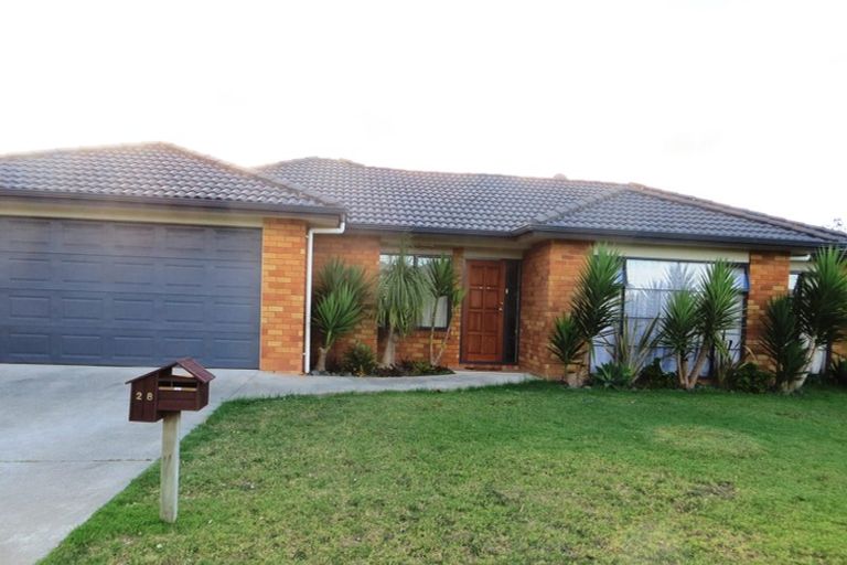 Photo of property in 28 Donegal Park Drive, Flat Bush, Auckland, 2019