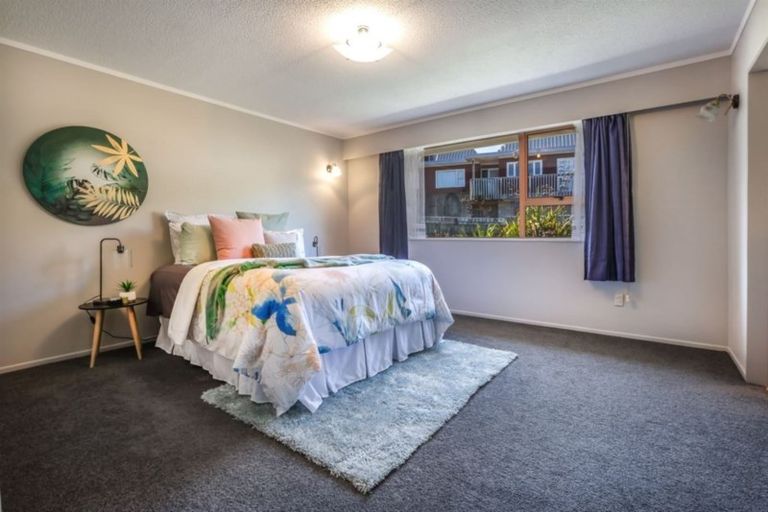 Photo of property in 6 Romesdale Road, Papakowhai, Porirua, 5024
