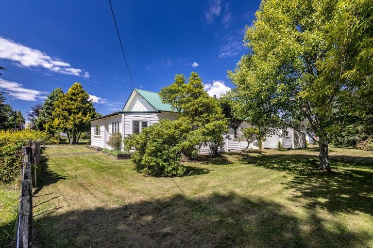 Photo of property in 44 Queen Street, Raetihi, 4632