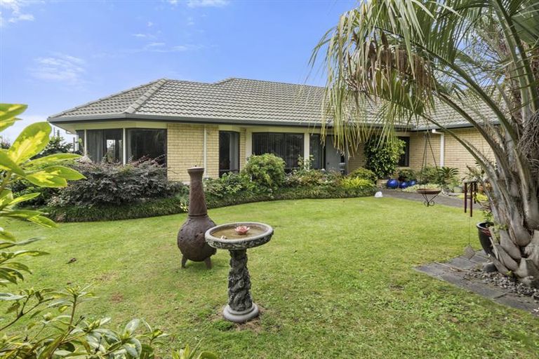 Photo of property in 1 Kochia Avenue, Pyes Pa, Tauranga, 3112