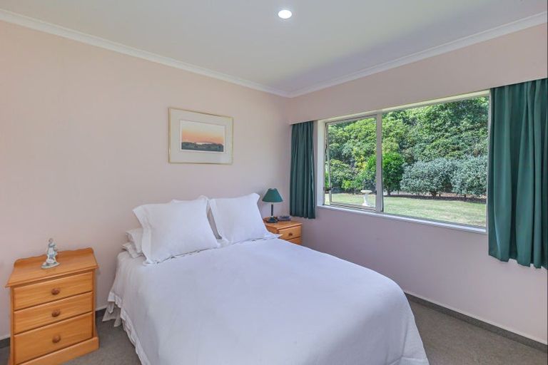 Photo of property in 101 Mcleavey Road, Ohau, Levin, 5570