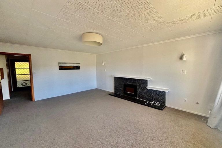 Photo of property in 1a Enfield Road, Hospital Hill, Napier, 4110