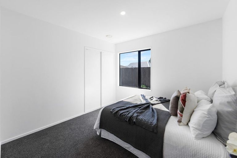 Photo of property in 14 Evenwood Place, Waimairi Beach, Christchurch, 8083