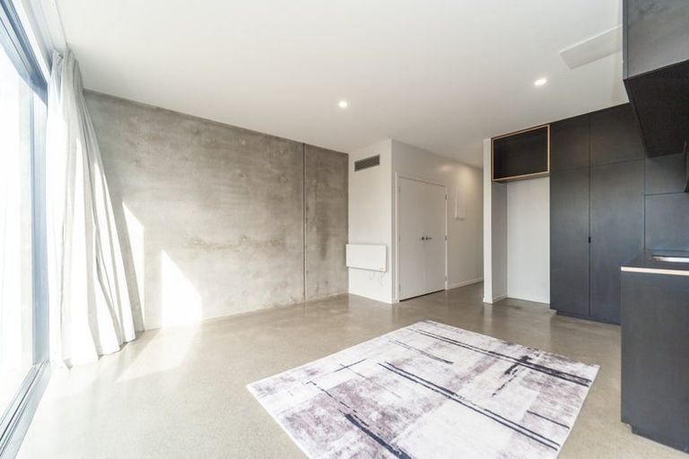 Photo of property in 31 Te Ara O Paetutu, Petone, Lower Hutt, 5012