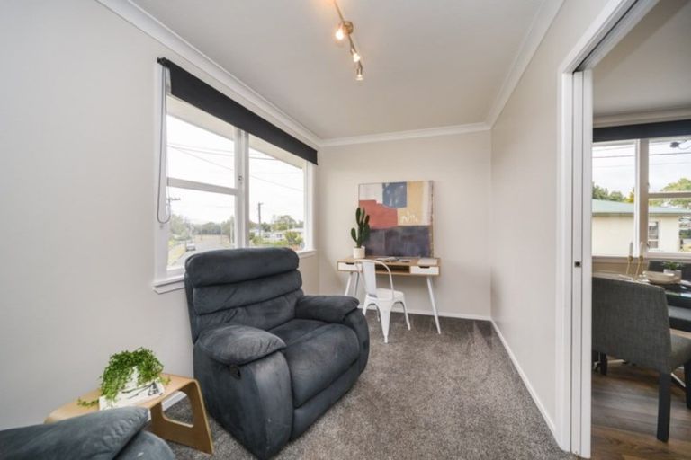 Photo of property in 18 Mcclure Street, Feilding, 4702