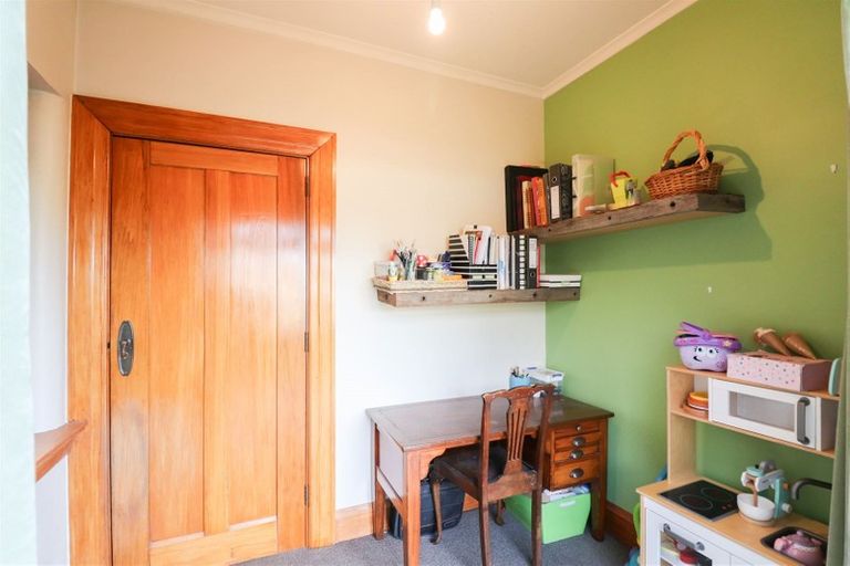 Photo of property in 10 Albert Street, Seaview, Timaru, 7910