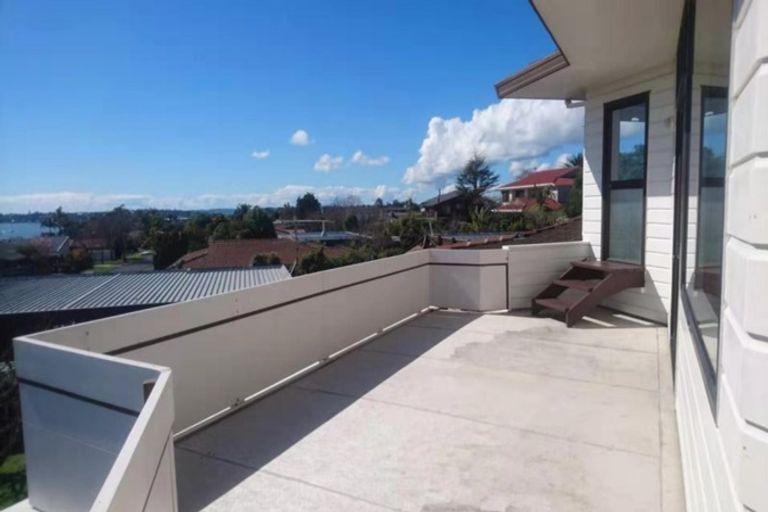 Photo of property in 15 Eclipse Place, Half Moon Bay, Auckland, 2012