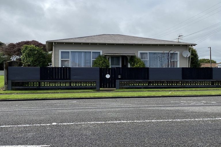 Photo of property in 93 Mclean Street, Waitara, 4320