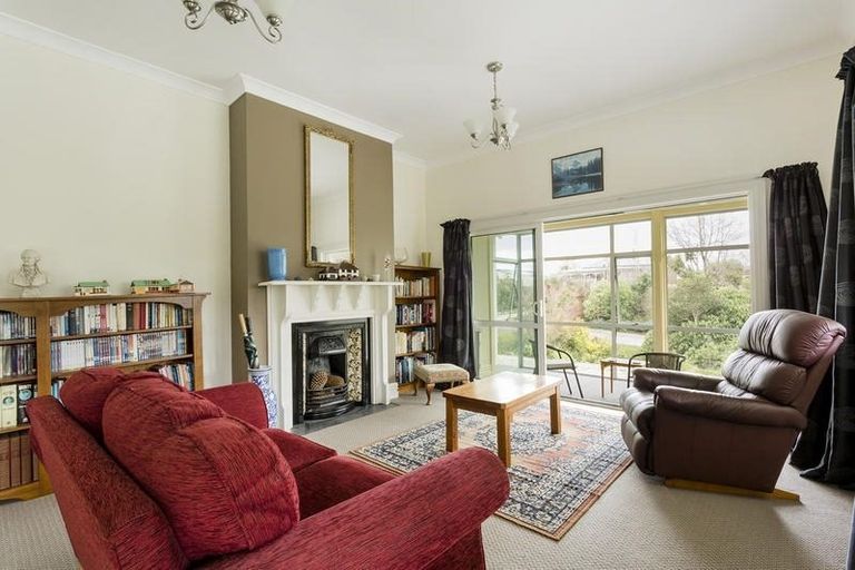 Photo of property in 16 Thomas Street, Palmerston, 9430