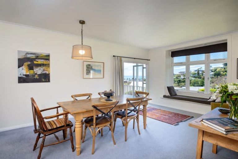 Photo of property in 8 Goldsmith Terrace, Hospital Hill, Napier, 4110
