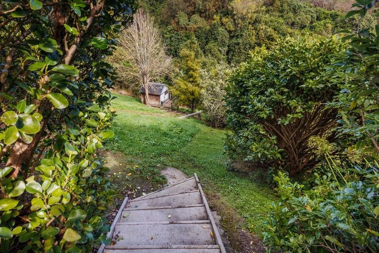 Photo of property in 15 Silkwood Place, Fitzherbert, Palmerston North, 4410