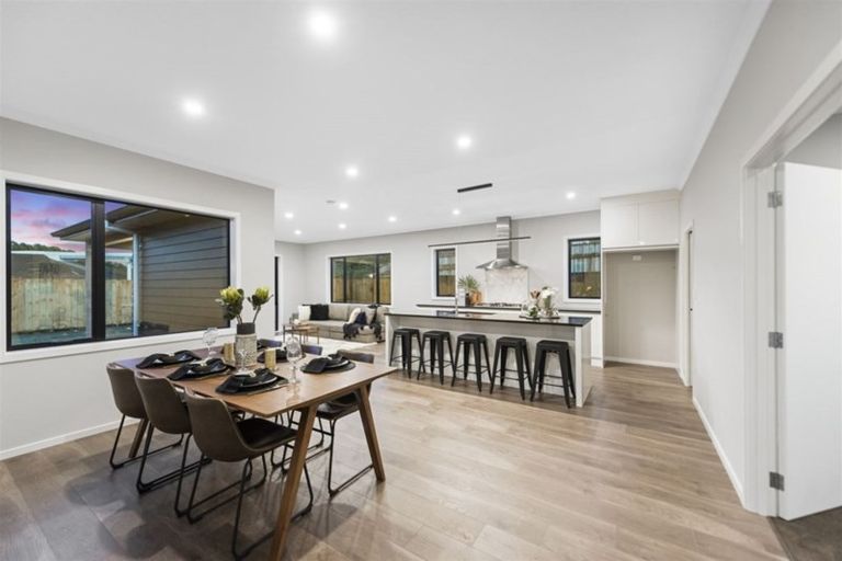 Photo of property in 15 Waikaka Place, Rototuna North, Hamilton, 3210