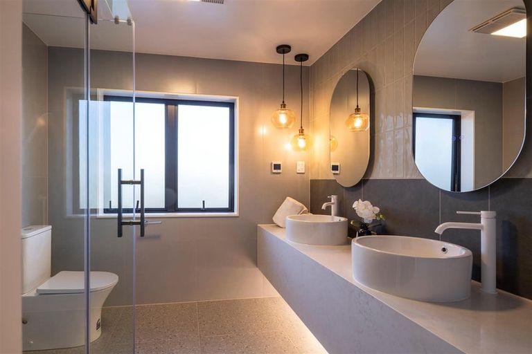 Photo of property in 3 Taku Close, Long Bay, Auckland, 0630