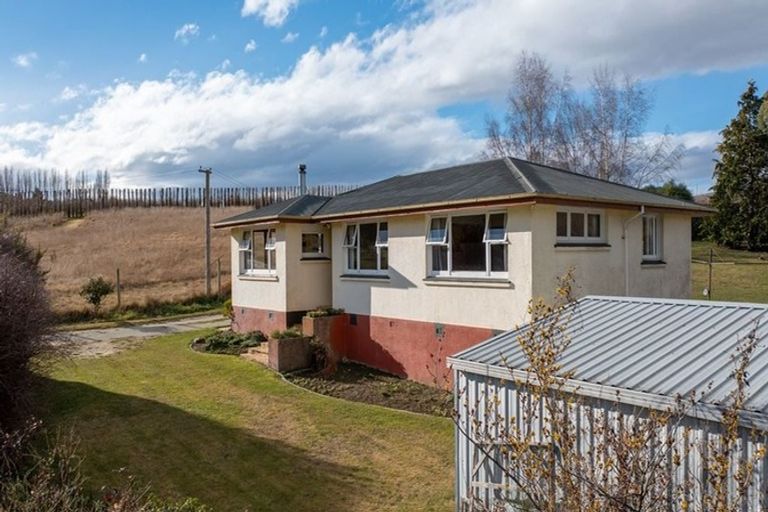 Photo of property in 210 Roxburgh Road East, Roxburgh East, Roxburgh, 9571