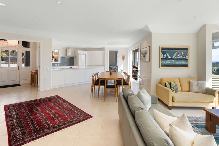 Photo of property in 35b Kotare Street, Waikanae, 5036