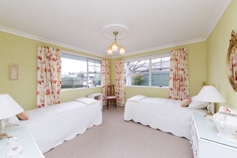 Photo of property in 453 Ruahine Street, Terrace End, Palmerston North, 4410
