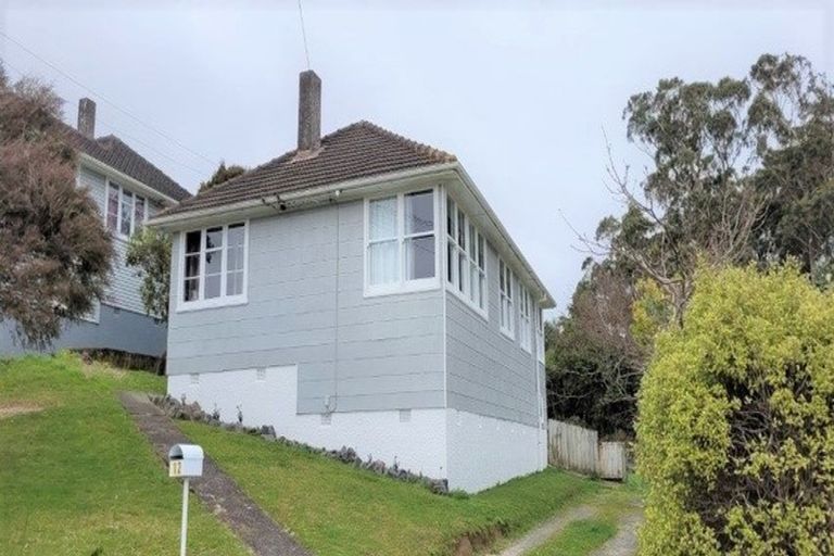Photo of property in 12 Gear Terrace, Ranui, Porirua, 5024