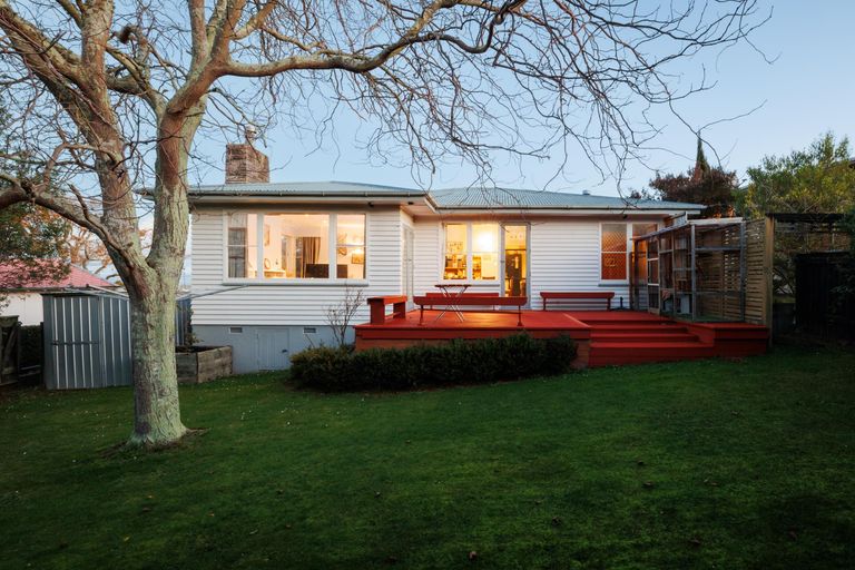 Photo of property in 21 Highfield Road, Feilding, 4702