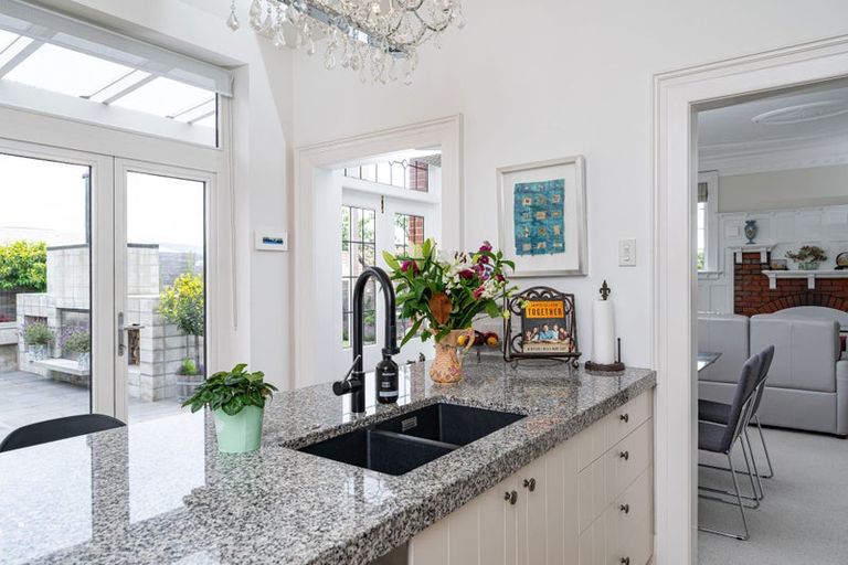 Photo of property in 15 Ings Avenue, Saint Clair, Dunedin, 9012