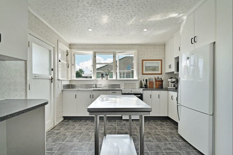 Photo of property in 26 Tasman Street, Havelock North, 4130