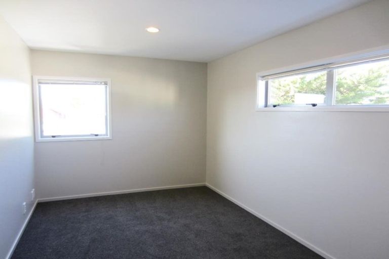 Photo of property in 5 Olympic Lane, Edgeware, Christchurch, 8013