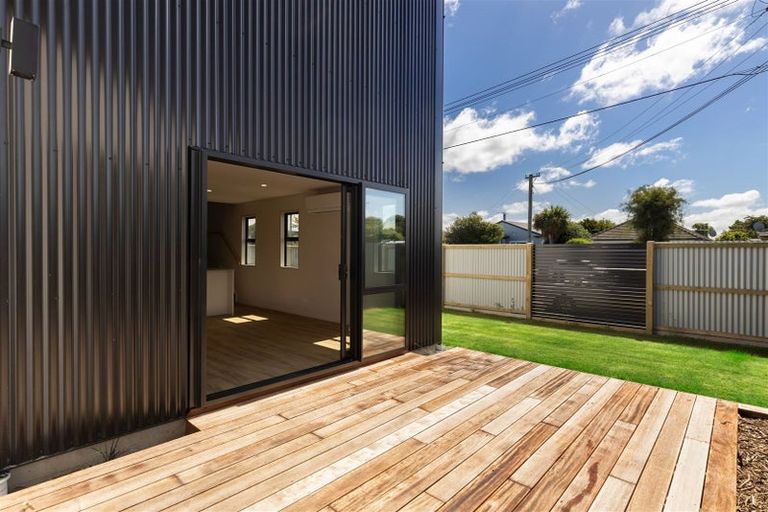 Photo of property in 126a Milton Street, Somerfield, Christchurch, 8024