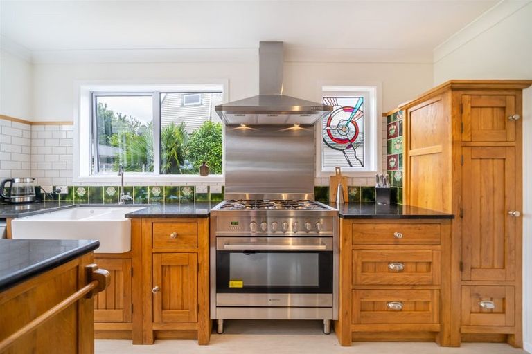 Photo of property in 15 Poole Crescent, Wainuiomata, Lower Hutt, 5014