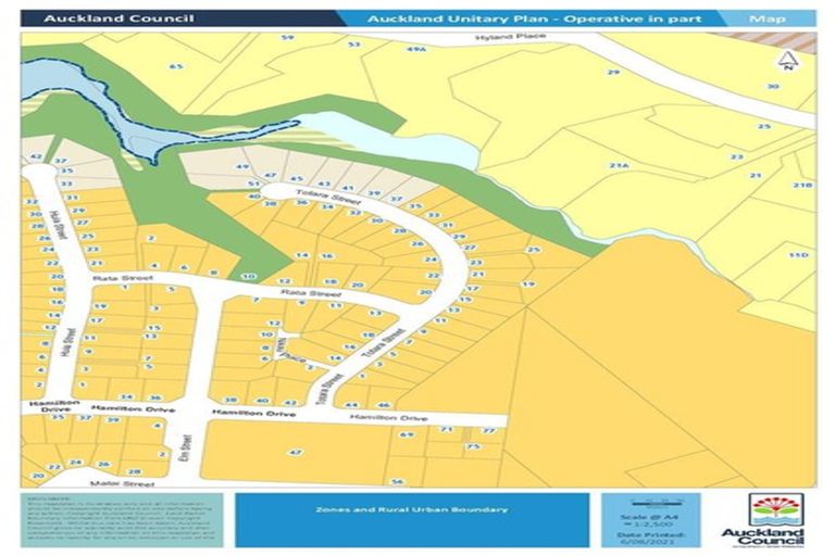 Photo of property in 16 Rata Street, Waiuku, 2123