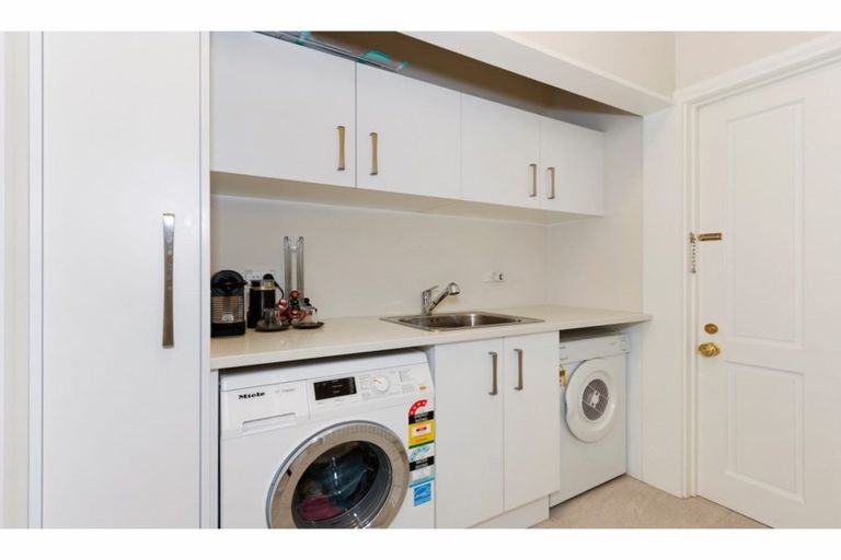 Photo of property in 1 Trumble Lane, Huntsbury, Christchurch, 8022