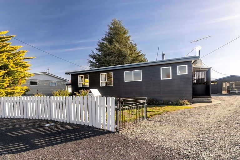 Photo of property in 27 Pukaki Place, Twizel, 7901