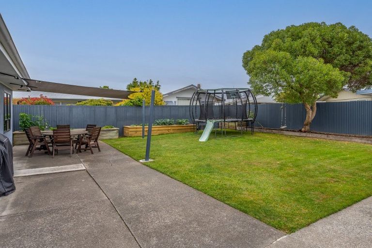 Photo of property in 15 Duckworth Crescent, Greenmeadows, Napier, 4112