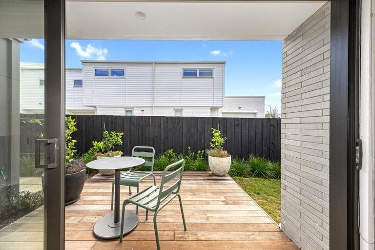 Photo of property in 1/19 Courtenay Street, St Albans, Christchurch, 8014